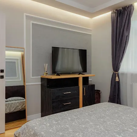 Cozy Flat - Grivitei Lägenhet